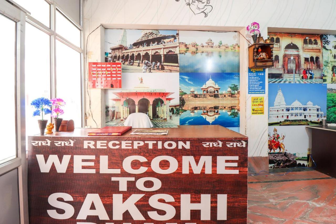 Oyo 69794 Sakshi Dham Hotel Vrindāvan Exterior foto